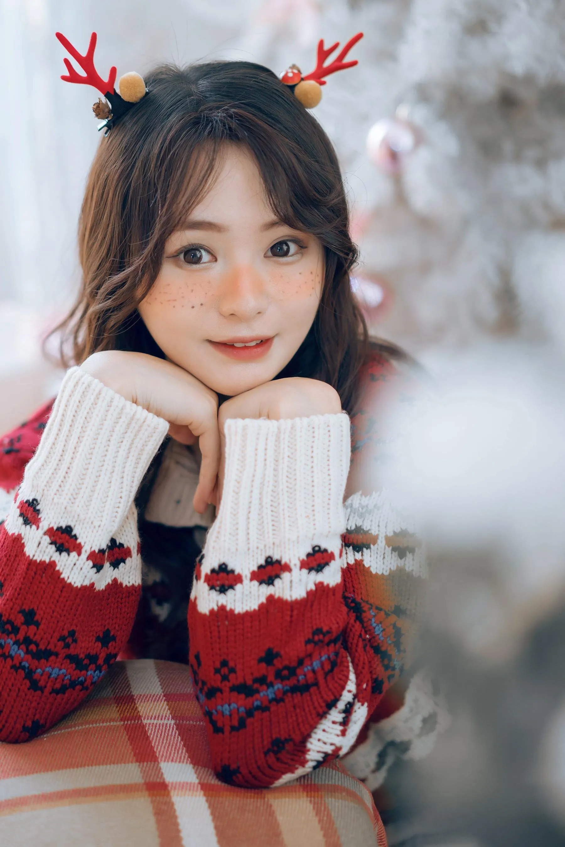 [YITUYU艺图语]2022.02.13 心田花房 乐丝 [24P]插图